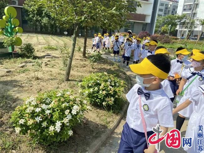 初探小学 礼遇成长——淮安市东昇花园幼儿园开展幼小衔接系列活动