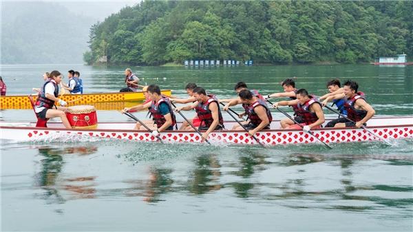 第十六届武隆芙蓉江龙舟锦标赛6月17日举行