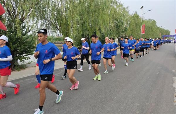 沧州市举办“魅力运河 活力青县”体育旅游嘉年华活动