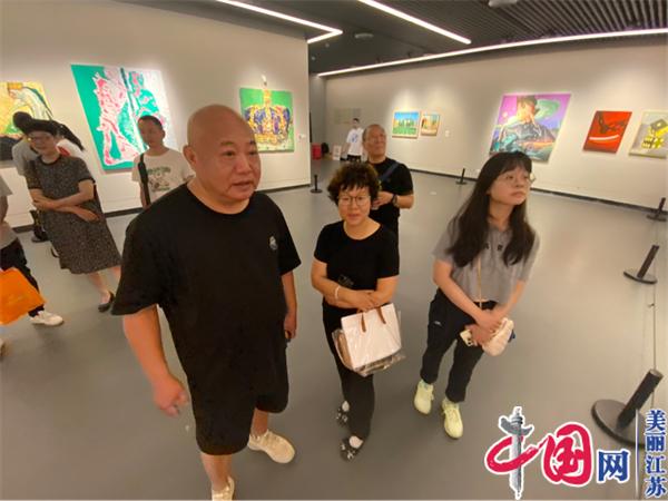 中国当代青年艺术家的“突围”与“实践”邂逅宜兴美术馆