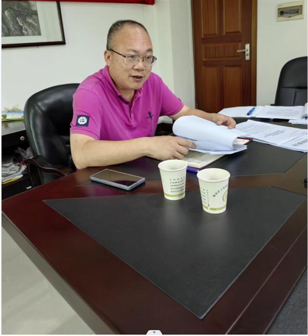 衡南县就业服务中心召开上半年工作述职会议