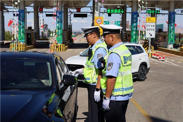 鄂尔多斯公安圆满完成第九届库布其国际沙漠论坛安保工作