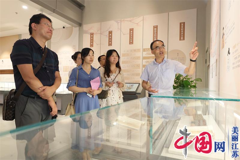“博物知旅”融媒体采风行走进南通中国珠算博物馆 感受珠算魅力