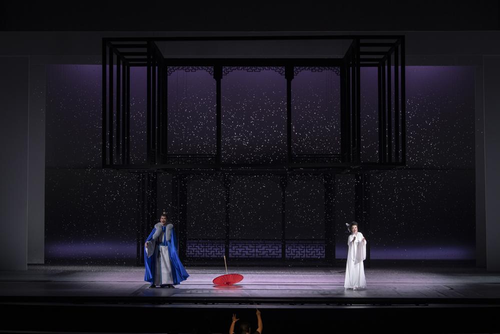 原创民族歌剧《桃花扇》今晚在江苏紫金大剧院首演