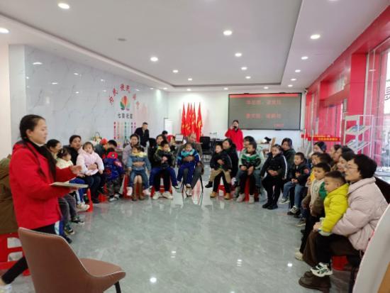 【儿童友好】赣州市安远县幼儿园开展新年走进社区活动