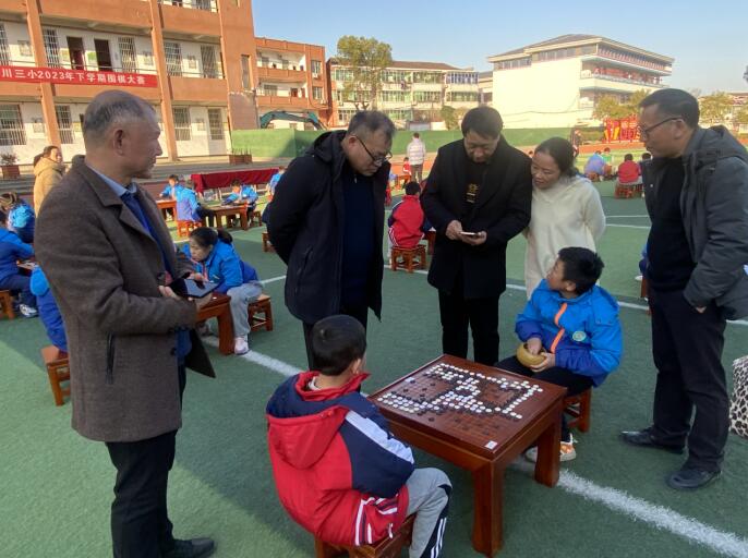 乐在“棋”中 不亦乐乎！——黎川县第三小学举办2023年下学期围棋对抗赛