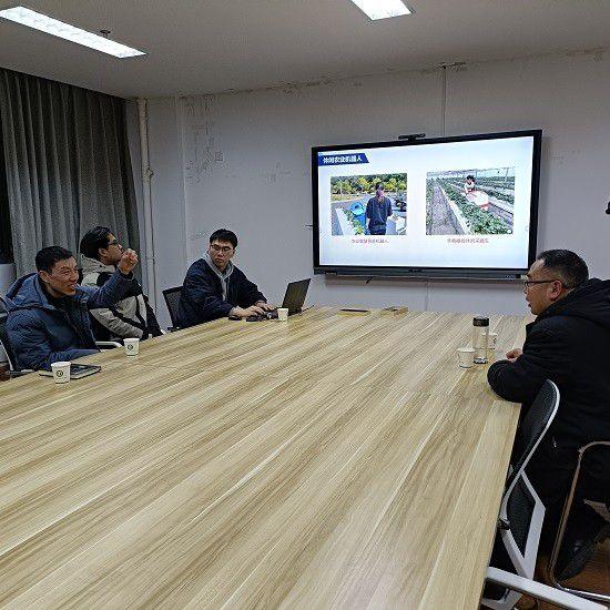 中国农业机器人科技创新团队的先锋与典范