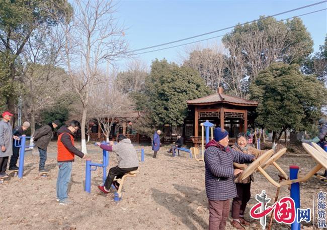 苏州丰泾村开展“定格美好 留住芳华”活动