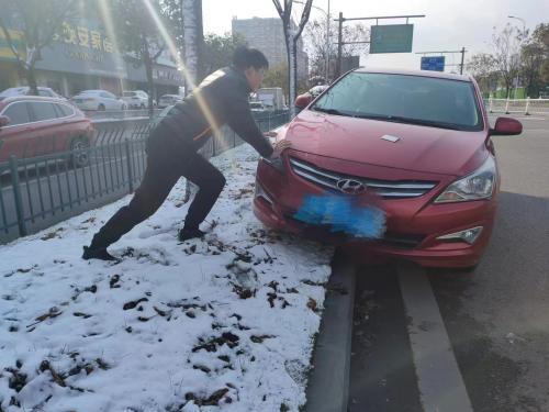 衢州平安产险：不畏风雪 温暖守护