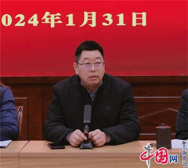 金湖法院召开离退休干部迎新春座谈会