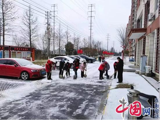 泰兴经济开发区(滨江镇)：迎“寒”而上 除冰铲雪保通畅