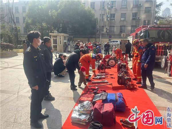 南京华侨路街道深入开展消防安全宣传活动