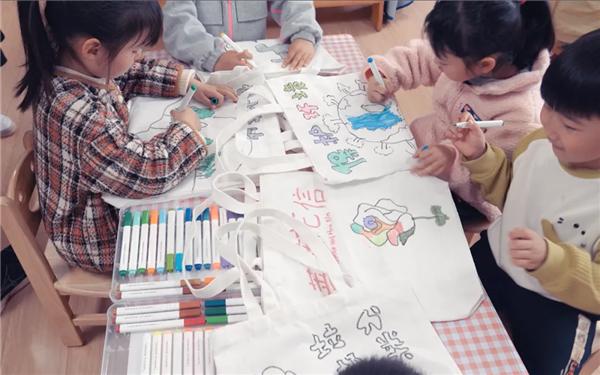 童绘生态 绿色同行——淮安市“六个同行”志愿服务活动进校园