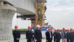 沪渝蓉高铁工程项目部盛赞南通交通贴心服务“这样的营商环境，我们得劲儿”