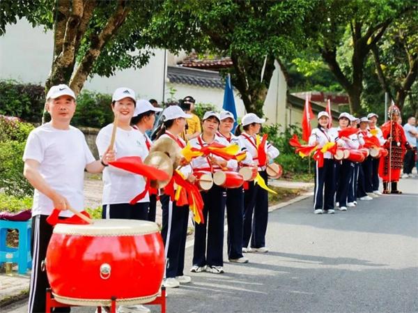 2024池州青阳徒步大会鸣枪开走