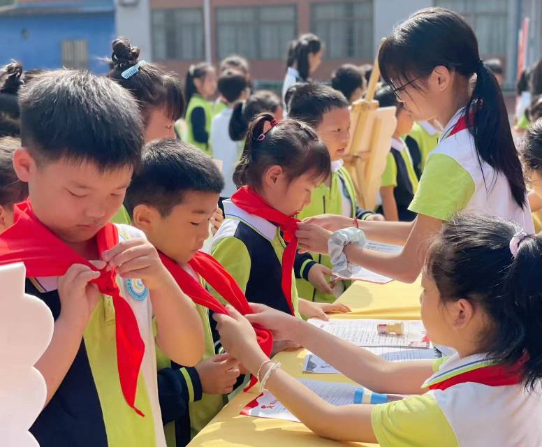 白云银田小学“红领巾爱祖国”系列活动