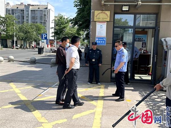 坚守校园安保职责 敬畏生命警钟长鸣——洪泽城南实小开展校园防恐防暴技能培训与应急处置演练活动