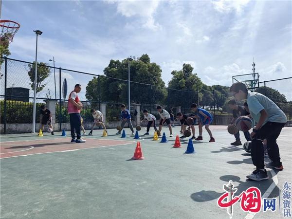 苏州工业园区高尔夫社区开展首期“篮球训练营”活动