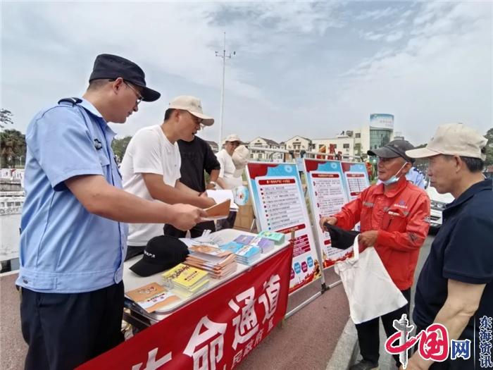 兴化市陈堡镇开展“安全宣传咨询日”活动