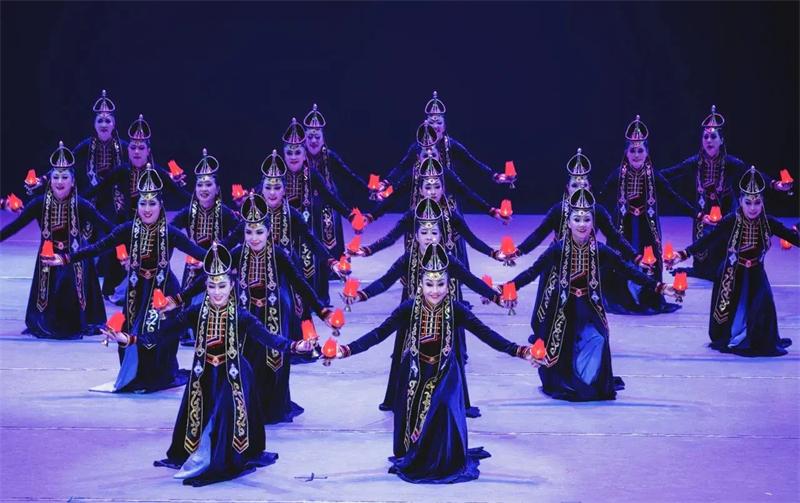 呼和浩特市文化馆在第十一届华北五省(区)市舞蹈大赛中斩获佳绩