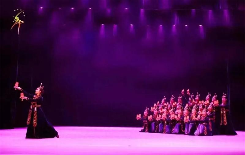 呼和浩特市文化馆在第十一届华北五省(区)市舞蹈大赛中斩获佳绩
