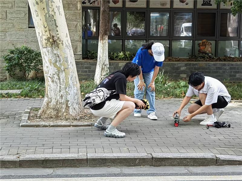 南京农业大学人工智能学院：智能先锋 创新工匠——中国机器人大赛实践科创团在宁开展系列科普调研活动